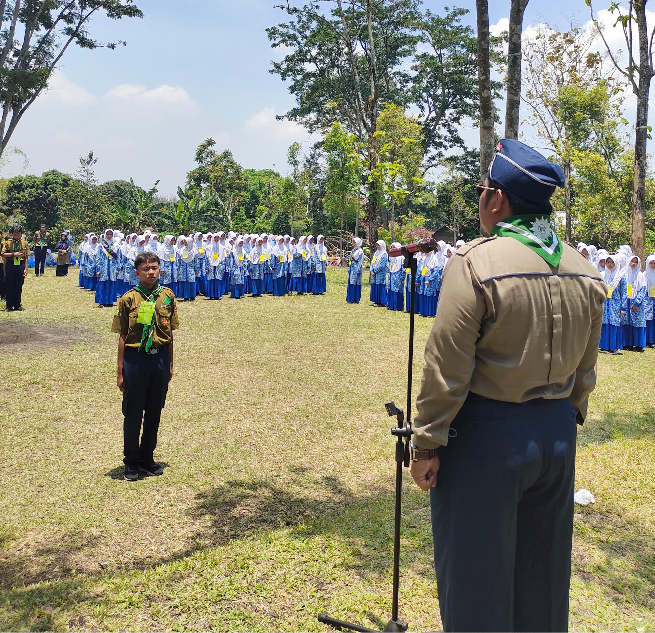 LDKS dan HW Camp Sekolah Akhlaq : Kuat dalam Iman, Tangguh, dan Tumbuh Lewati Tantangan